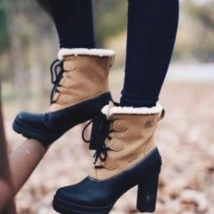sorel dacie bootie